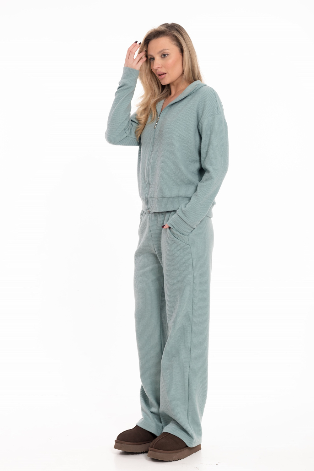 Костюм из интерлока жаккарда М325335ш - миниатюра 3